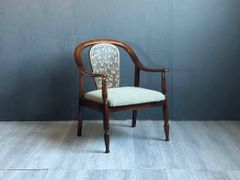 ①　リメイク品　尾州生地　ホワイト座面　カリモク　コロニアル　アームソファ　NI