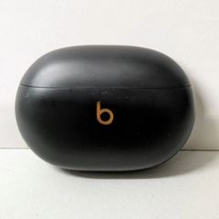 Beats by Dr. Dre Beats Studio Buds+ A2870 MQLH3PA/A 黒金 ブラック ゴールド 充電ケースのみ Bluetooth 完全ワイヤレスイヤホン 中古