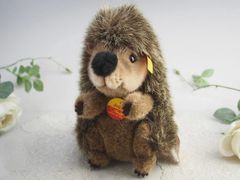 送料無料★シュタイフ★Joggi Hedgehog 20cm 完品★ハリネズミのジョギー★Steiff