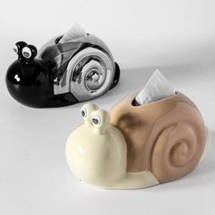 新品  陶磁器 カタツムリ 置物 インテリア小物 家具 アイデア クリーム風 可愛い インテリア小物 ティッシュボックス コーヒー ブラック