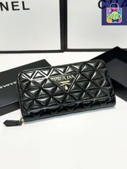 【今日特価】PRADA プラダ ブラック シングルジッパー クラッチ ウォレット 送料無料 在庫限定セール価格！?