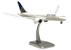 【激レア！70cm】英国航空 B747-400 1/100大型模型 G-BNLC 激レア！70cm】英国航空 B747-400 1/100大型模型 G-BNLC - メルカリ