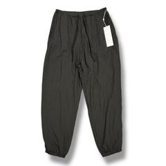 参考上代74800円 未使用品 COMOLI シルク製品染 ドローストリングパンツ イージーパンツ コモリ B01-03016 ブラック 1 90836A3