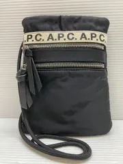 A.P.C. ブラック サコッシュ A.P.C.（アーペーセー）の「＜A.P.C.＞ SACOCHE PRO/サコッシュ