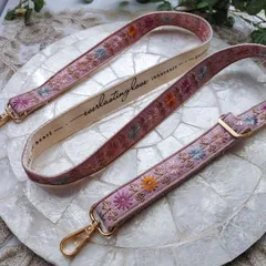 No.279 (ライラック・幅2.5㎝)『インド刺繍ショルダーストラップ』　スマホストラップ　スマホショルダー　バッグショルダー　ネックストラップ　インド刺繍アクセサリー