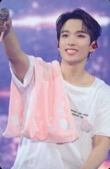 Item thumbnail for item f83718f0-c2e4-49c3-805f-841e15ddb67d