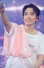 【中古】コレクションカード(男性) SEVENTEEN/DK(ドギョム)/ライブフォト/DVD・Blu-ray「SEVENTEEN 2019 JAPAN TOUR ’HARU’」封入特典ランダムフォトカード