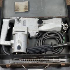中古品 マキタ makita 100V ハンマドリル 8800N 動作確認済 ケース・ビット付