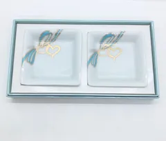 【新品】ノリタケ　スウィートスイング　スクエアディッシュペア　角皿　小皿　皿　お皿　プレート　食器　食器セット　贈物　ギフト　プレゼント　お祝い