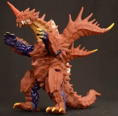 マガオロチ　塗装 Amazon.co.jp: マガオロチ ウルトラ怪獣dx 塗装済み CQEW : おもちゃ