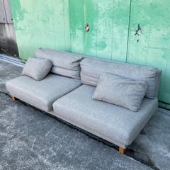 NOYES  ノイエス　ブランド家具　ソファ　グレー【引き取り価格】【配送はご相談ください】
