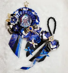 【オーダー】 痛ロゼット 黒 ×青 × 白　バックチャームセット　 痛バ　薔薇　桜　リボン　カラー変更無料