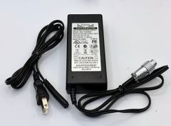 【中古】Fuyuang FY1504000 スイッチング電源アダプター｜15.4V 4A｜LI-IONバッテリー用｜モデル：FY1504000