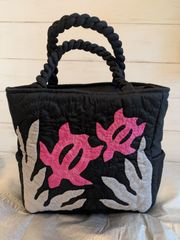 ハワイアンキルトのバニティポーチ ハワイアンキルトのバニティポーチ ハワイアンキルトノバニティ