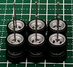 カスタムホイール　タイヤ　パーツ　1/64 1 64 1:64 トミカ ホットウィール MINI GT マジョレット　等に最適　深リム　4本スポーク　シルバー　3台