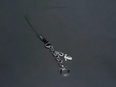 ■極美品■ Salvatore Ferragamo フェラガモ ガンチーニ ストラップ キーホルダー チャーム レディース シルバー系 DG6076