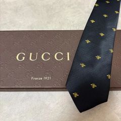 美品 GUCCI グッチ シルク 100％ ブラック 蜂 ハチ bee 254-670