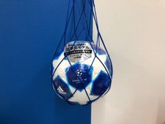 【adidas】サッカーボール４号球AF4000BW