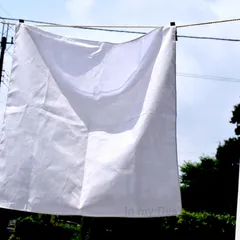 【 Made in Japan 綿100% 真っ白な ハンカチ 3枚セット】日本製 ハンカチ 綿１００% 60番手ローン地 約 44cm 正方形