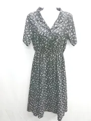 ◇ ⊂ titivate ティティベイト 花柄　半袖 膝丈 ワンピース サイズM ブラック レディース E  【1409100033809】