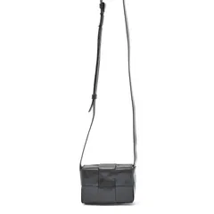 極美品✨ボッテガヴェネタ ショルダーバッグ カセット パテッド ナイロン 2025年最新】bottega veneta カセット ナイロンの人気アイテム