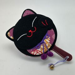 【和柄手鏡　NO.3】猫好きさん必見！縮緬の和柄手鏡🌸　１点物