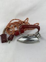 Item thumbnail for item 41f46a45-1832-41fb-b8aa-2b28d0eada6f