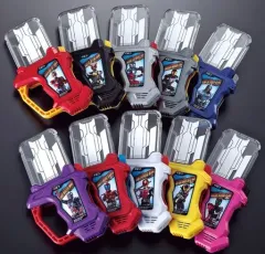 【中古】おもちゃ DX平成十大レジェンドライダーガシャットセット 「仮面ライダーエグゼイド」 プレミアムバンダイ限定