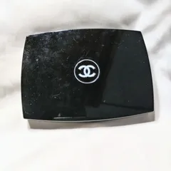 CHANEL/シャネル　トラベルメイクアップパレット　HARMONIE DE CAMÉLIAS　AA674