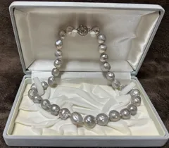 バロックパール　ネックレス