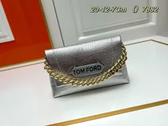 【本日限定特価】TOM FORD メタリックチェーンハンドバッグ 小サイズ 専用ボックス付き[本日特価|新品未使用品]