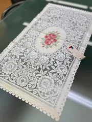 希少！テーブルセンター　レース編み　バラ刺繍　エレガント　ヴィンテージ　セルコン　タグ付き　40X75㎝　日本製　昭和レトロ