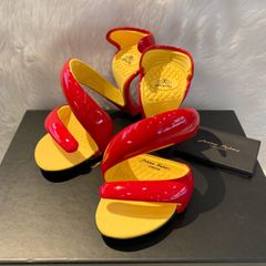 美品　ジュリアンヘイクス　パンプス　パーティーシューズ　23.5 美品 ジュリアンヘイクス パンプス パーティーシューズ 23.5