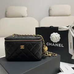 【新品】 CHANEL シャネル ノベルティ ポーチ バニティ バッグ 2点 ノベルティ】 シャネル CHANEL バニティポーチ #ブラック
