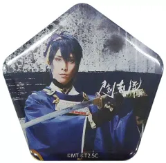 【中古】バッジ・ピンズ(男性) 黒羽麻璃央(三日月宗近) 五角形缶バッジ 「ミュージカル『刀剣乱舞』 ～つはものどもがゆめのあと～」 刀剣乱舞2.5Dカフェ ガチャガチャ景品