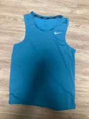 Nike(ナイキ） ランニング ノースリーブ