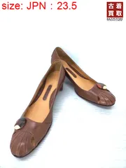 ショセ CHAUSSER ボタンデザイン パンプス レディース JPN：23.5 のサムネイル