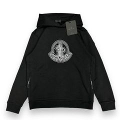 新品 MONCLER ロゴ プリント サイドジップ ポケット パーカー ブラック モンクレール