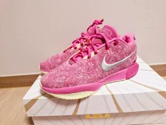 2025年最新】NIKE LEBRON 21の人気アイテム - メルカリ 2025年最新】NIKE LEBRON 21の人気アイテム - メルカリ