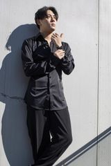 gentil ジャンティ HOMME 社交ダンス ウェア メンズ 襟付き　サテン　ラウンドシャツ 黒　ブラック　ラテンシャツ　212736070