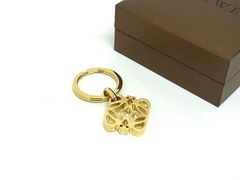■新品同様■ LOEWE ロエベ アナグラム キーホルダー チャーム レディース ゴールド系 FF7768