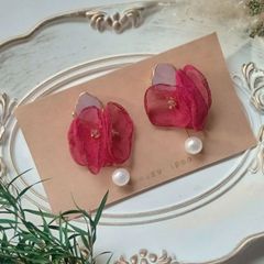 ビジューシフォンピアス