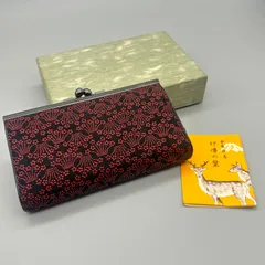 新品未使用　印傳屋 INDEN-YA 小銭入れ がま口 桜 漆 鹿革 日本製　黒　赤　コインケース　ポーチのサムネイル