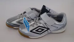 アンブロ 　 ジュニアサッカーインドア  　トレーニングシューズ エバーブルー SB WID IN　サイズ：17cm  　UZ4VJB04WX　　　　　A/968