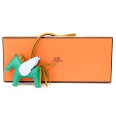 【SAランク】 エルメス HERMES ペガサス PM アニョーミロ (ラムスキン) / スイフト (レザー) U刻印 (2022年) ロデオチャーム バッグチャーム バッグアクセサリー ミント / セサミ / ブルーブリュム 正規品 極美品 中古 mbm27012 エルメス HERMES ペガサス PM アニョーミロ (ラムスキン) / スイフト