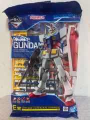 バンダイ　RX78-2 ガンダム　エントリーグレード　1/144 ソリッドクリアリバース