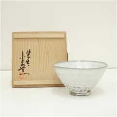 小糸窯造　粉引茶碗（共箱） 茶道 抹茶 おしゃれ 抹茶茶碗 抹茶碗 和食器 レトロ 茶器 骨董 茶わん 茶会 茶の湯 8月 10月 夏秋