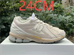 新品未使用New Balance  M1906RAU コラボ 24cm