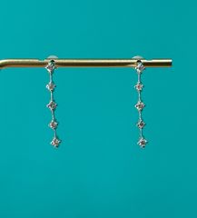 LINEライン K18WG 天然ダイヤ0.50ct ピアス