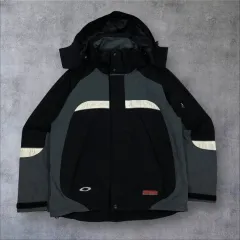 2025年最新】OAKLEY ナイロンジャケット 90sの人気アイテム